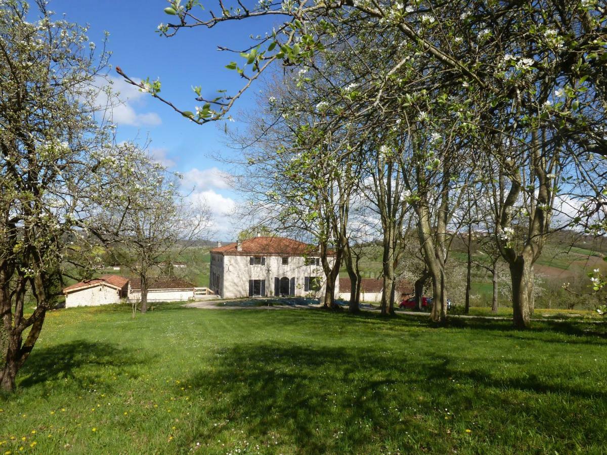 Bed and Breakfast Domaine De Calbiac Dolmayrac Zewnętrze zdjęcie